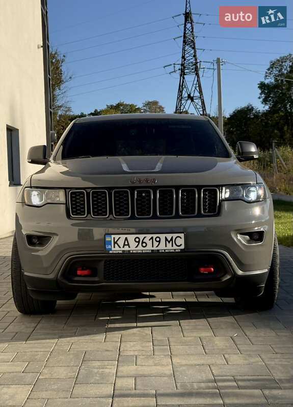 Позашляховик / Кросовер Jeep Grand Cherokee 2020 в Луцьку