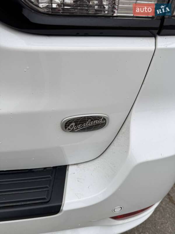 Внедорожник / Кроссовер Jeep Grand Cherokee 2019 в Киеве фото 6 Внедорожник / Кроссовер Jeep Grand Cherokee 2019 в Киеве