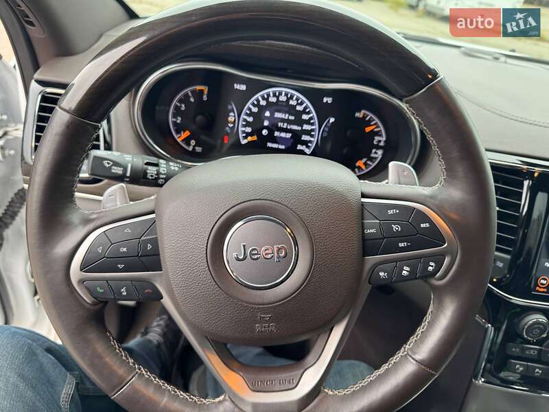 Внедорожник / Кроссовер Jeep Grand Cherokee 2019 в Киеве фото 12 Внедорожник / Кроссовер Jeep Grand Cherokee 2019 в Киеве