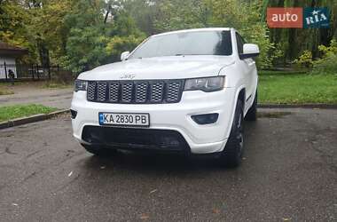 Позашляховик / Кросовер Jeep Grand Cherokee 2019 в  фото 7 Позашляховик / Кросовер Jeep Grand Cherokee 2019 в