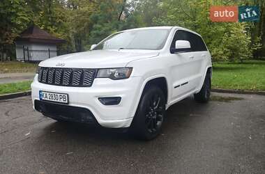Позашляховик / Кросовер Jeep Grand Cherokee 2019 в  фото 13 Позашляховик / Кросовер Jeep Grand Cherokee 2019 в