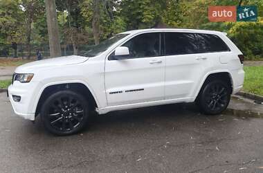 Позашляховик / Кросовер Jeep Grand Cherokee 2019 в  фото 18 Позашляховик / Кросовер Jeep Grand Cherokee 2019 в
