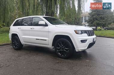 Позашляховик / Кросовер Jeep Grand Cherokee 2019 в  фото 25 Позашляховик / Кросовер Jeep Grand Cherokee 2019 в