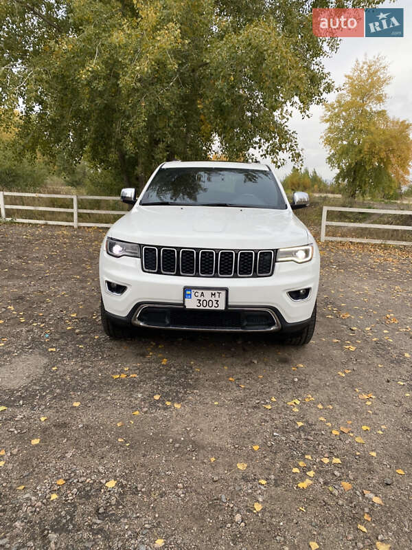 Внедорожник / Кроссовер Jeep Grand Cherokee 2018 в Черкассах
