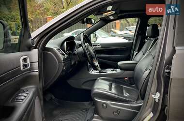 Внедорожник / Кроссовер Jeep Grand Cherokee 2019 в 