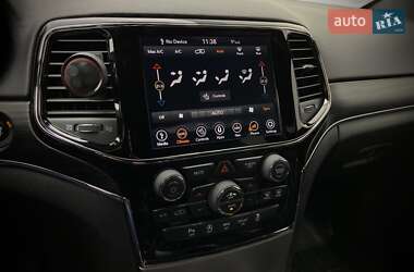 Внедорожник / Кроссовер Jeep Grand Cherokee 2019 в 