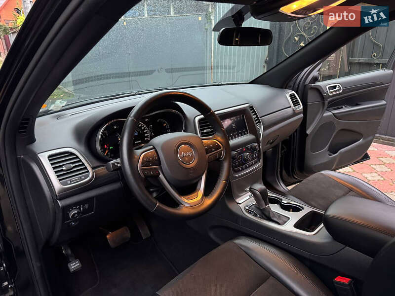 Внедорожник / Кроссовер Jeep Grand Cherokee 2021 в Киеве фото 59 Внедорожник / Кроссовер Jeep Grand Cherokee 2021 в Киеве