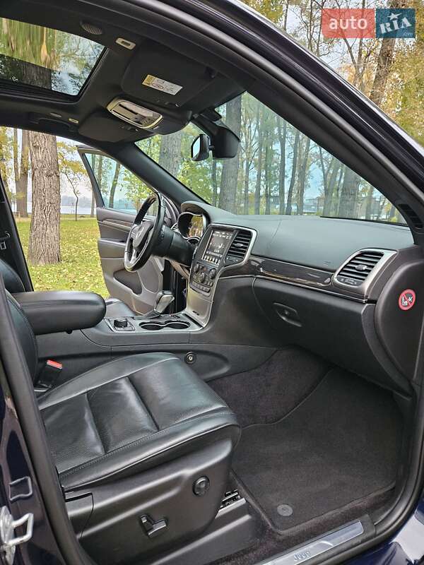 Внедорожник / Кроссовер Jeep Grand Cherokee 2018 в Киеве