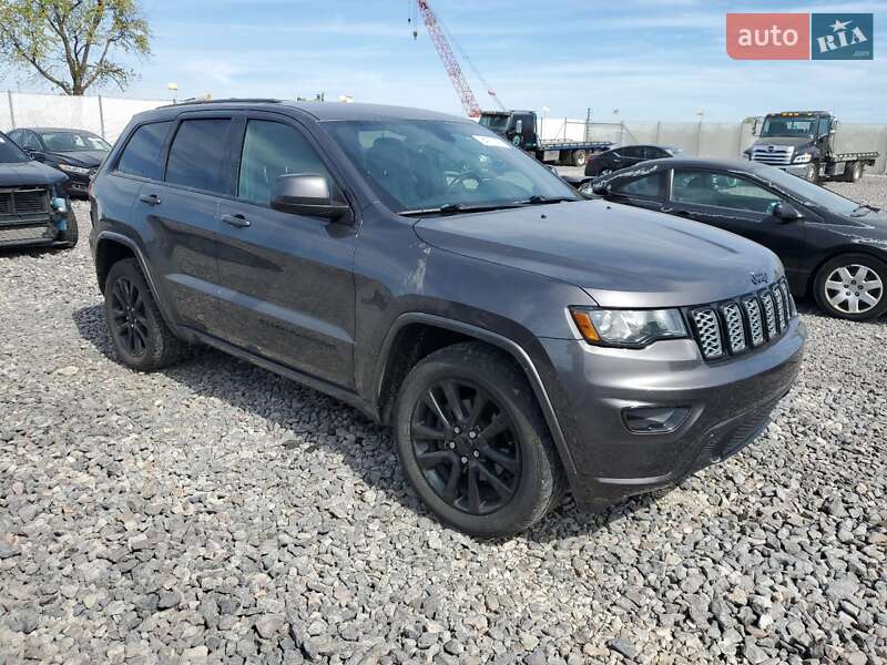 Позашляховик / Кросовер Jeep Grand Cherokee 2018 в Луцьку