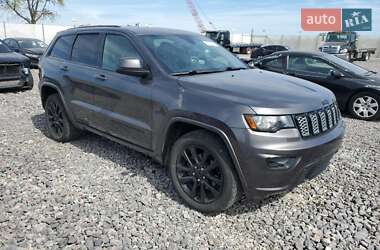 Внедорожник / Кроссовер Jeep Grand Cherokee 2018 в 