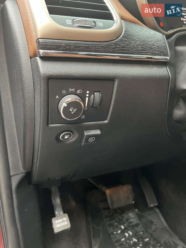 Внедорожник / Кроссовер Jeep Grand Cherokee 2017 в Киеве