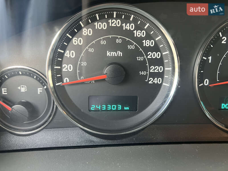 Внедорожник / Кроссовер Jeep Grand Cherokee 2006 в Харькове фото 19 Внедорожник / Кроссовер Jeep Grand Cherokee 2006 в Харькове