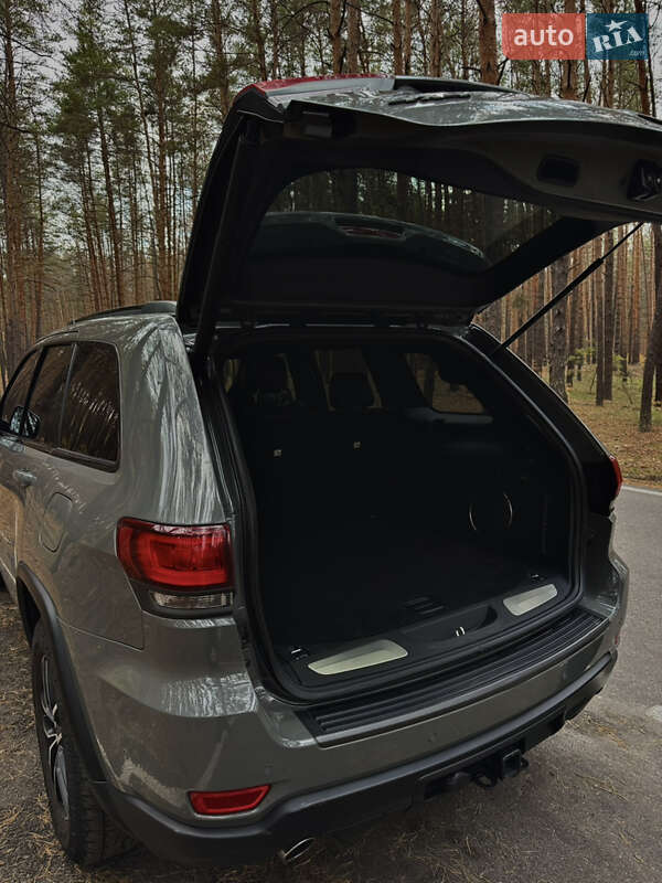 Внедорожник / Кроссовер Jeep Grand Cherokee 2021 в Полтаве фото 16 Внедорожник / Кроссовер Jeep Grand Cherokee 2021 в Полтаве