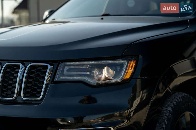 Внедорожник / Кроссовер Jeep Grand Cherokee 2016 в Черновцах фото 15 Внедорожник / Кроссовер Jeep Grand Cherokee 2016 в Черновцах