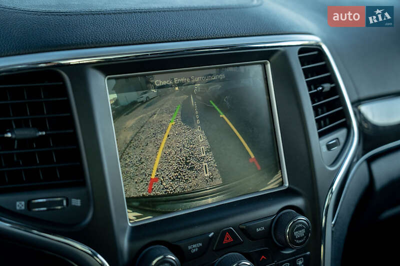 Внедорожник / Кроссовер Jeep Grand Cherokee 2016 в Черновцах фото 27 Внедорожник / Кроссовер Jeep Grand Cherokee 2016 в Черновцах