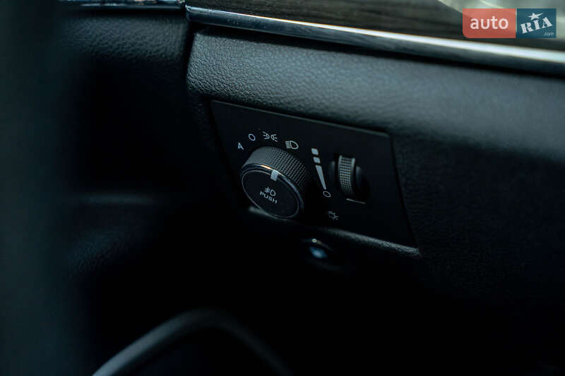 Внедорожник / Кроссовер Jeep Grand Cherokee 2016 в Черновцах фото 20 Внедорожник / Кроссовер Jeep Grand Cherokee 2016 в Черновцах