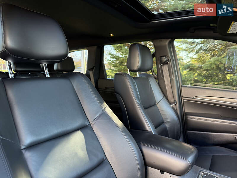 Внедорожник / Кроссовер Jeep Grand Cherokee 2022 в Одессе