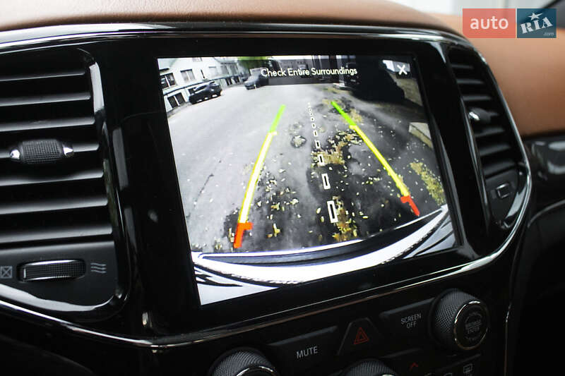 Внедорожник / Кроссовер Jeep Grand Cherokee 2019 в Киеве фото 19 Внедорожник / Кроссовер Jeep Grand Cherokee 2019 в Киеве