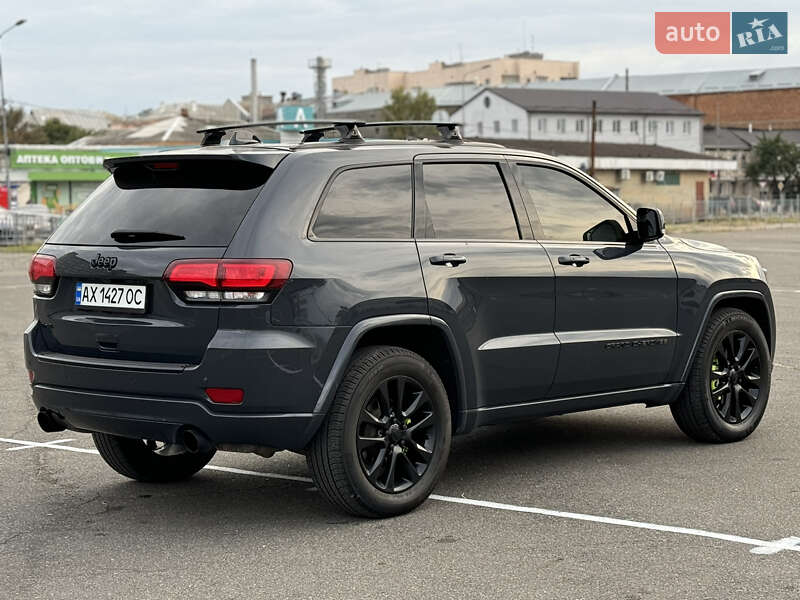 Внедорожник / Кроссовер Jeep Grand Cherokee 2017 в Харькове фото 10 Внедорожник / Кроссовер Jeep Grand Cherokee 2017 в Харькове