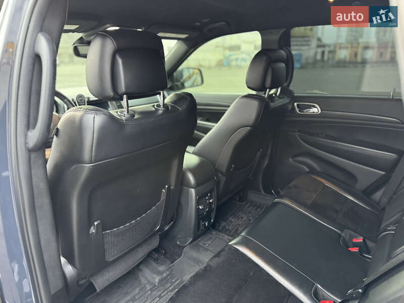 Внедорожник / Кроссовер Jeep Grand Cherokee 2017 в Харькове фото 33 Внедорожник / Кроссовер Jeep Grand Cherokee 2017 в Харькове