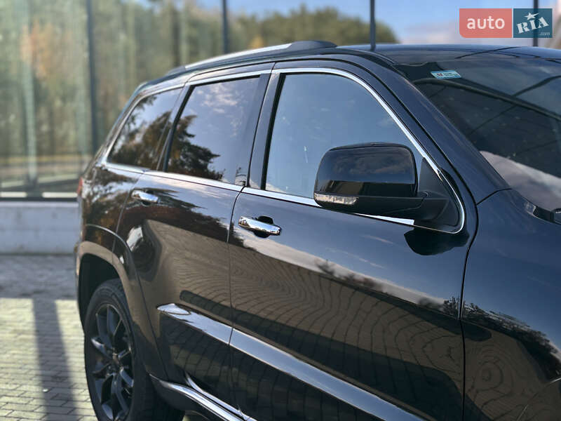 Внедорожник / Кроссовер Jeep Grand Cherokee 2013 в Костополе