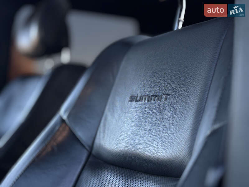 Внедорожник / Кроссовер Jeep Grand Cherokee 2013 в Костополе