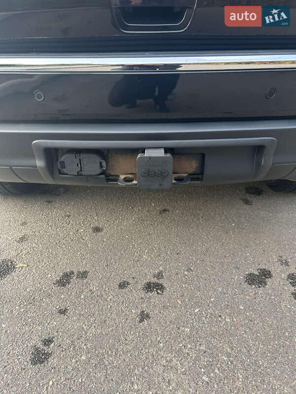 Внедорожник / Кроссовер Jeep Grand Cherokee 2015 в Полтаве фото 15 Внедорожник / Кроссовер Jeep Grand Cherokee 2015 в Полтаве