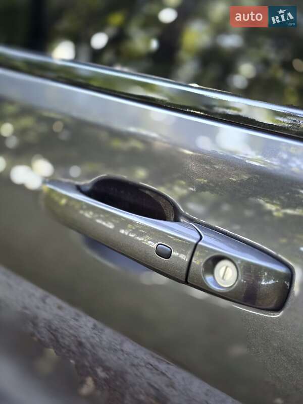 Внедорожник / Кроссовер Jeep Grand Cherokee 2018 в Киеве фото 13 Внедорожник / Кроссовер Jeep Grand Cherokee 2018 в Киеве