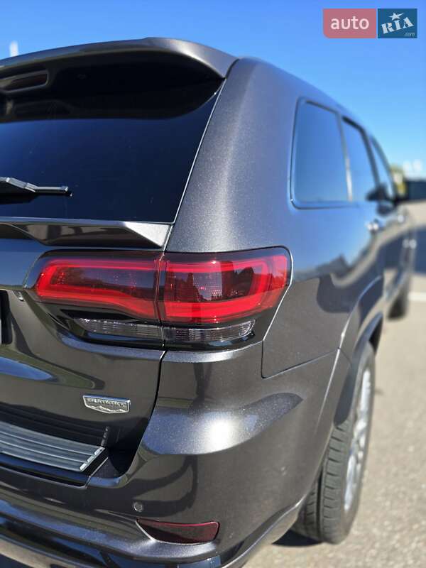 Внедорожник / Кроссовер Jeep Grand Cherokee 2018 в Киеве фото 25 Внедорожник / Кроссовер Jeep Grand Cherokee 2018 в Киеве