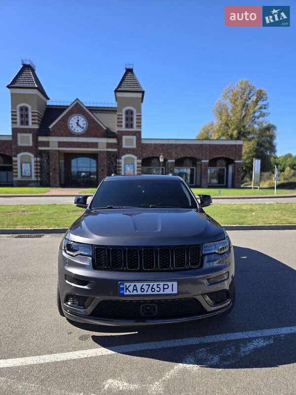 Внедорожник / Кроссовер Jeep Grand Cherokee 2018 в Киеве фото 31 Внедорожник / Кроссовер Jeep Grand Cherokee 2018 в Киеве