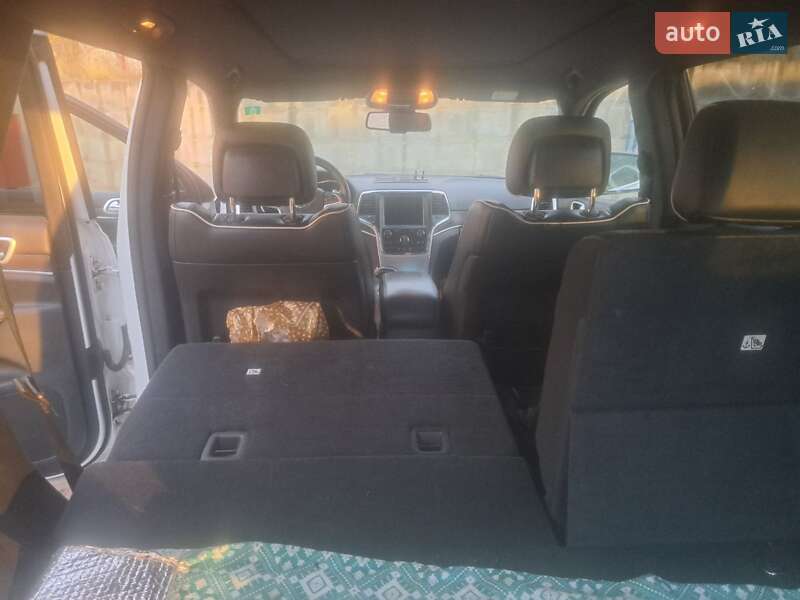 Внедорожник / Кроссовер Jeep Grand Cherokee 2013 в Тернополе