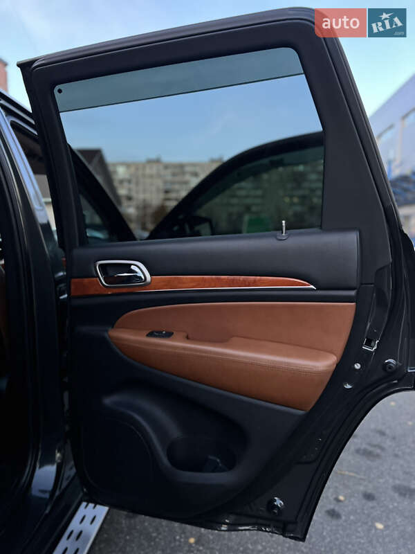 Внедорожник / Кроссовер Jeep Grand Cherokee 2011 в Киеве фото 25 Внедорожник / Кроссовер Jeep Grand Cherokee 2011 в Киеве
