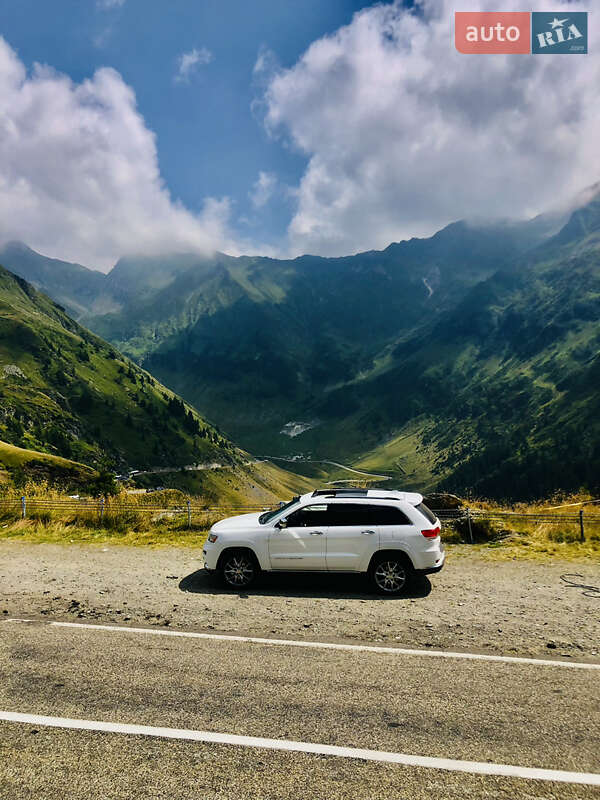 Внедорожник / Кроссовер Jeep Grand Cherokee 2013 в Одессе