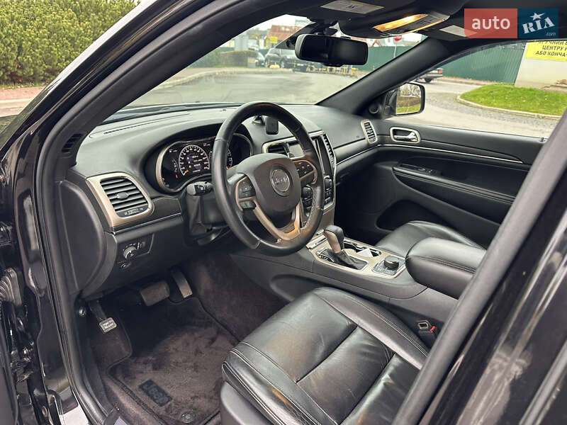 Внедорожник / Кроссовер Jeep Grand Cherokee 2016 в Киеве фото 16 Внедорожник / Кроссовер Jeep Grand Cherokee 2016 в Киеве