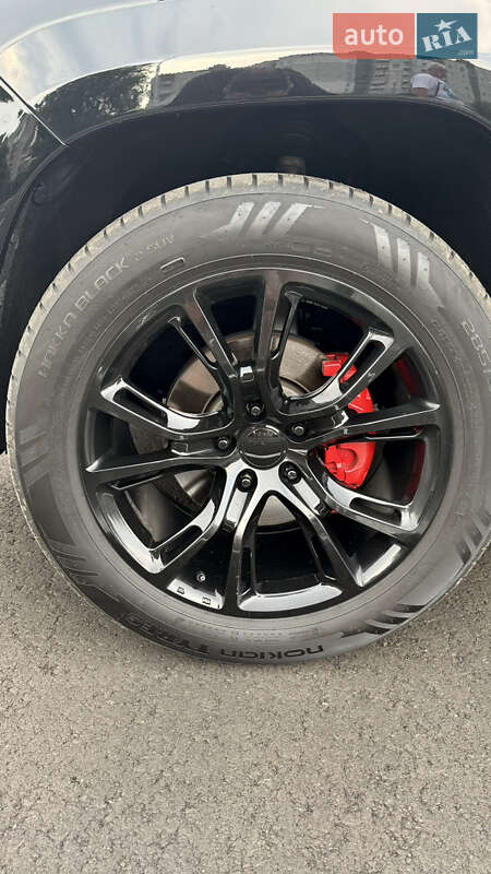 Позашляховик / Кросовер Jeep Grand Cherokee 2020 в Чернігові