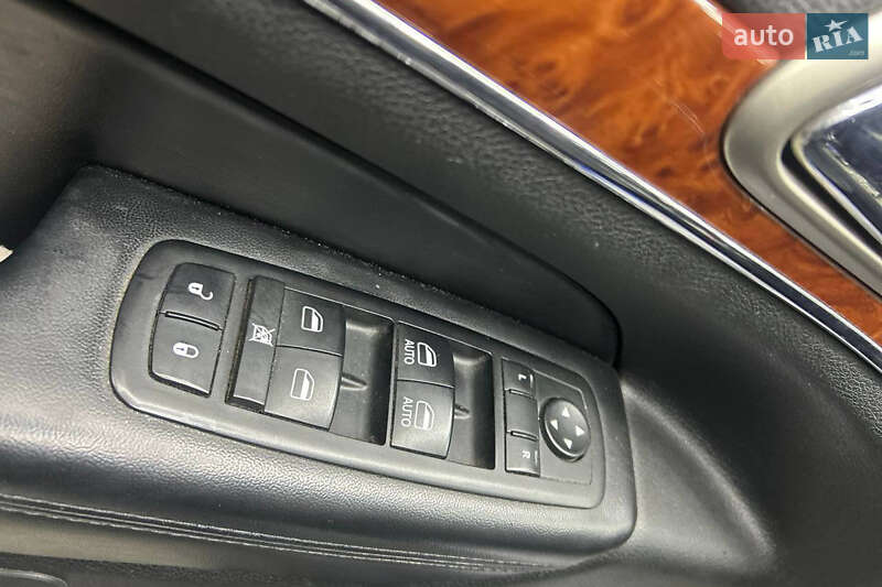 Внедорожник / Кроссовер Jeep Grand Cherokee 2012 в Черновцах фото 7 Внедорожник / Кроссовер Jeep Grand Cherokee 2012 в Черновцах