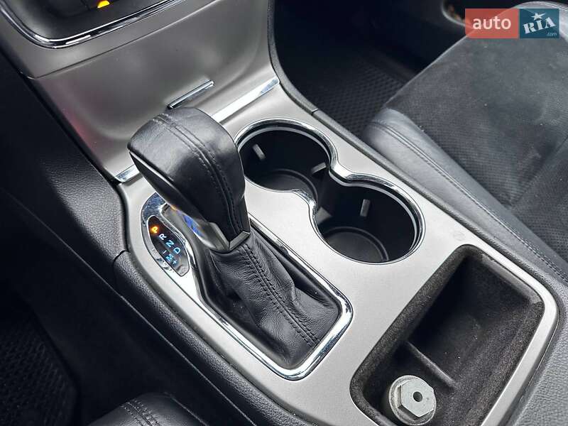 Внедорожник / Кроссовер Jeep Grand Cherokee 2016 в Кропивницком