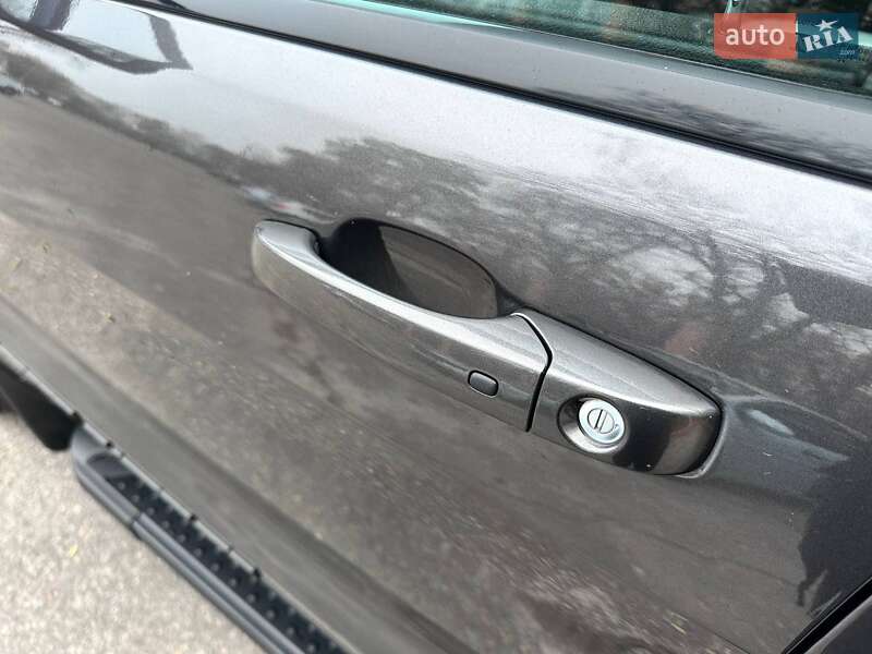 Внедорожник / Кроссовер Jeep Grand Cherokee 2016 в Кропивницком