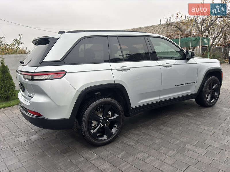 Внедорожник / Кроссовер Jeep Grand Cherokee 2025 в Полтаве