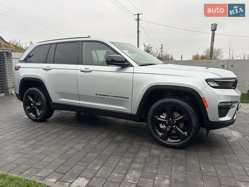 Внедорожник / Кроссовер Jeep Grand Cherokee 2025 в Полтаве