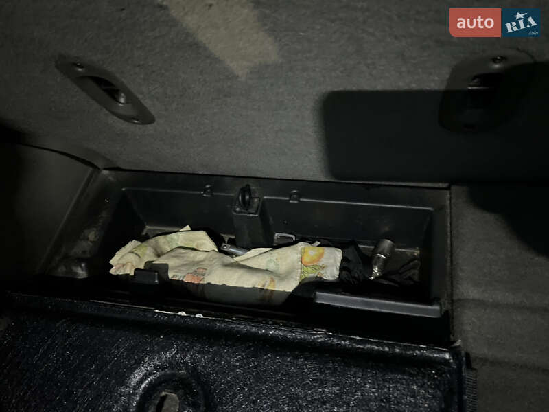 Внедорожник / Кроссовер Jeep Grand Cherokee 2005 в Лубнах фото 45 Внедорожник / Кроссовер Jeep Grand Cherokee 2005 в Лубнах