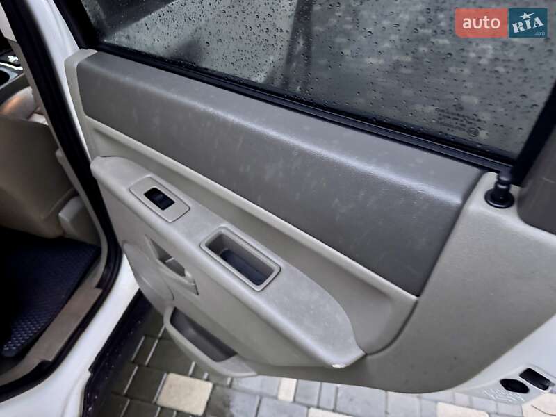 Позашляховик / Кросовер Jeep Grand Cherokee 2005 в Одесі