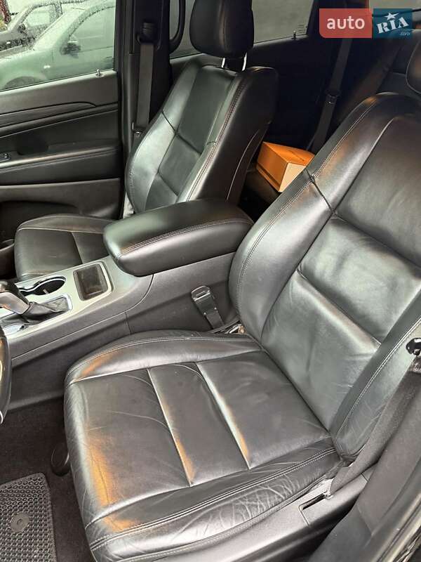 Внедорожник / Кроссовер Jeep Grand Cherokee 2019 в Хмельницком фото 32 Внедорожник / Кроссовер Jeep Grand Cherokee 2019 в Хмельницком