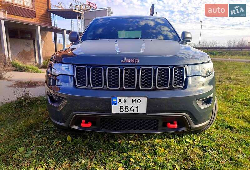 Внедорожник / Кроссовер Jeep Grand Cherokee 2016 в Мерефа