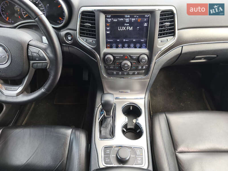 Внедорожник / Кроссовер Jeep Grand Cherokee 2017 в Киеве