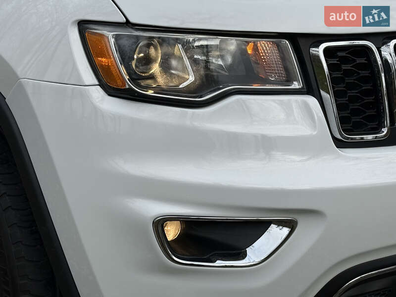 Внедорожник / Кроссовер Jeep Grand Cherokee 2021 в Киеве фото 12 Внедорожник / Кроссовер Jeep Grand Cherokee 2021 в Киеве