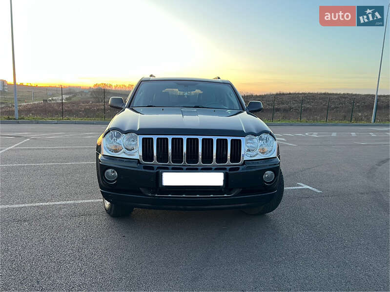 Внедорожник / Кроссовер Jeep Grand Cherokee 2007 в Ровно