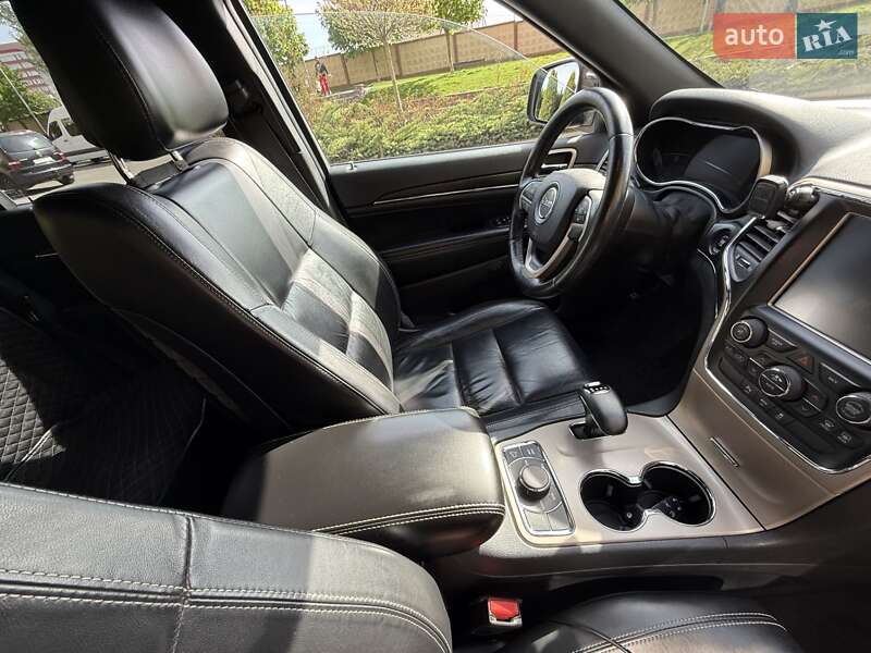Внедорожник / Кроссовер Jeep Grand Cherokee 2015 в Киеве фото 9 Внедорожник / Кроссовер Jeep Grand Cherokee 2015 в Киеве