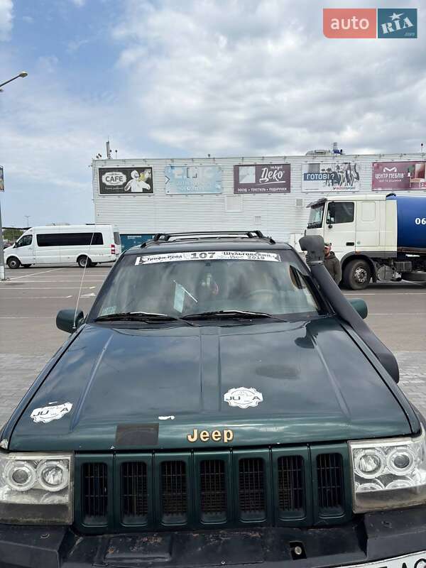 Позашляховик / Кросовер Jeep Grand Cherokee 1996 в Борисполі