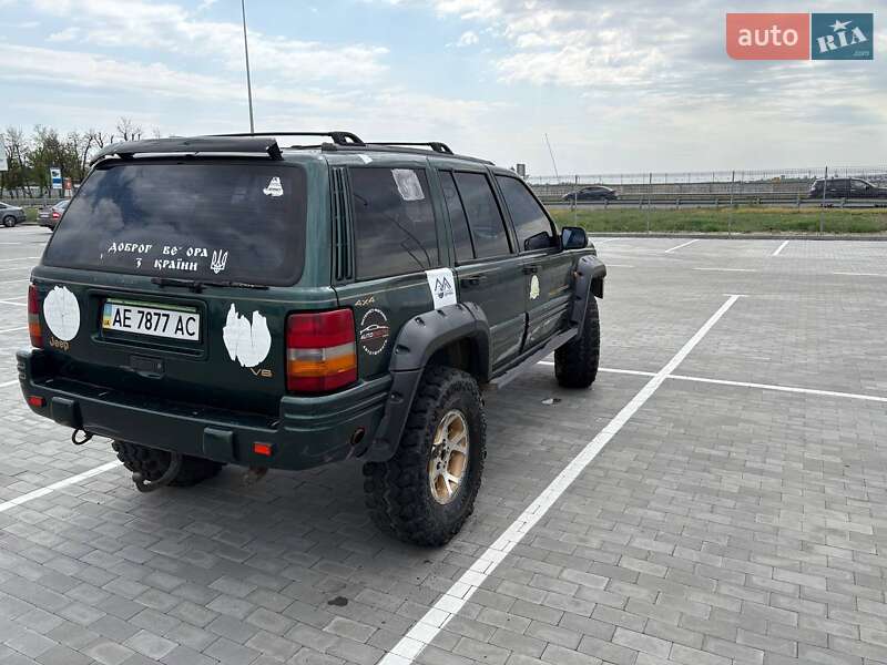 Позашляховик / Кросовер Jeep Grand Cherokee 1996 в Борисполі